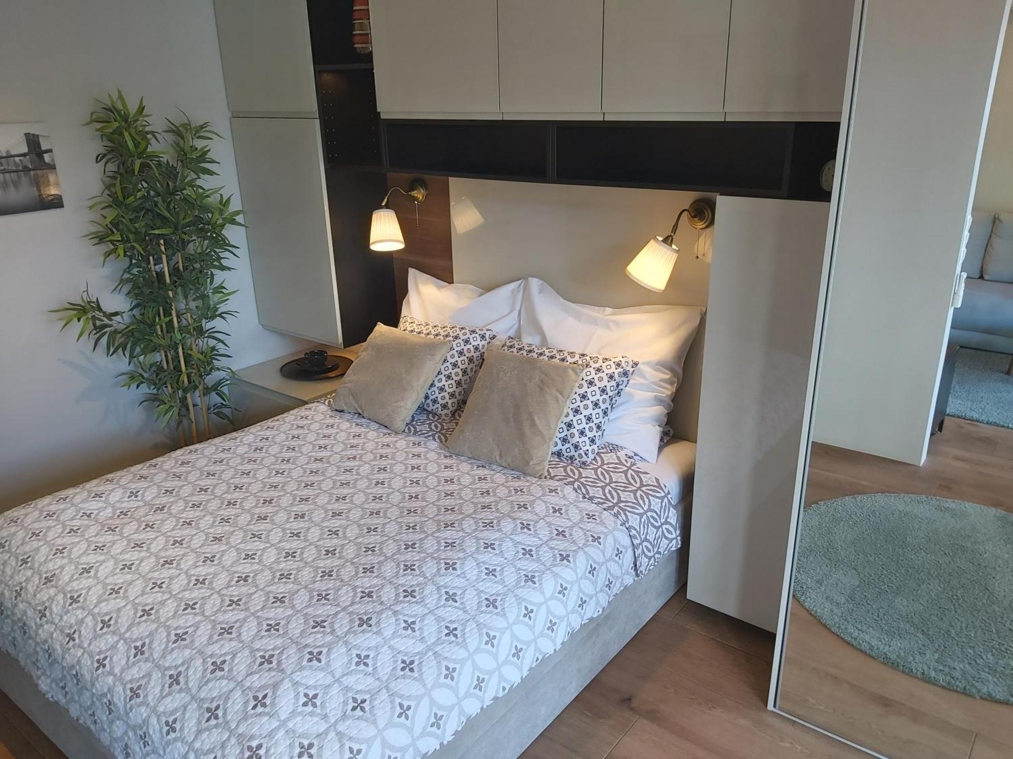 Apartament Siedmiogrodzka - Most Handy Location, Aircon&garage Free Warszawa