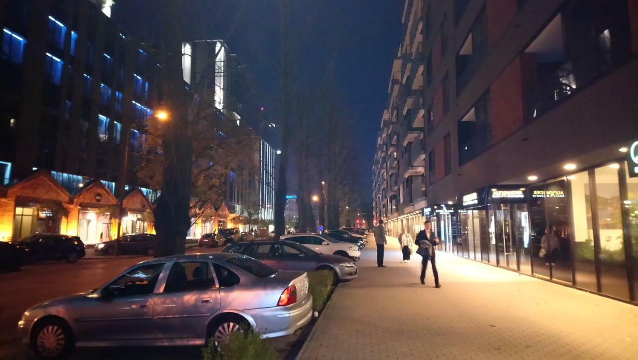 Siedmiogrodzka - Most Handy Location, Aircon&garage Free Apartament *