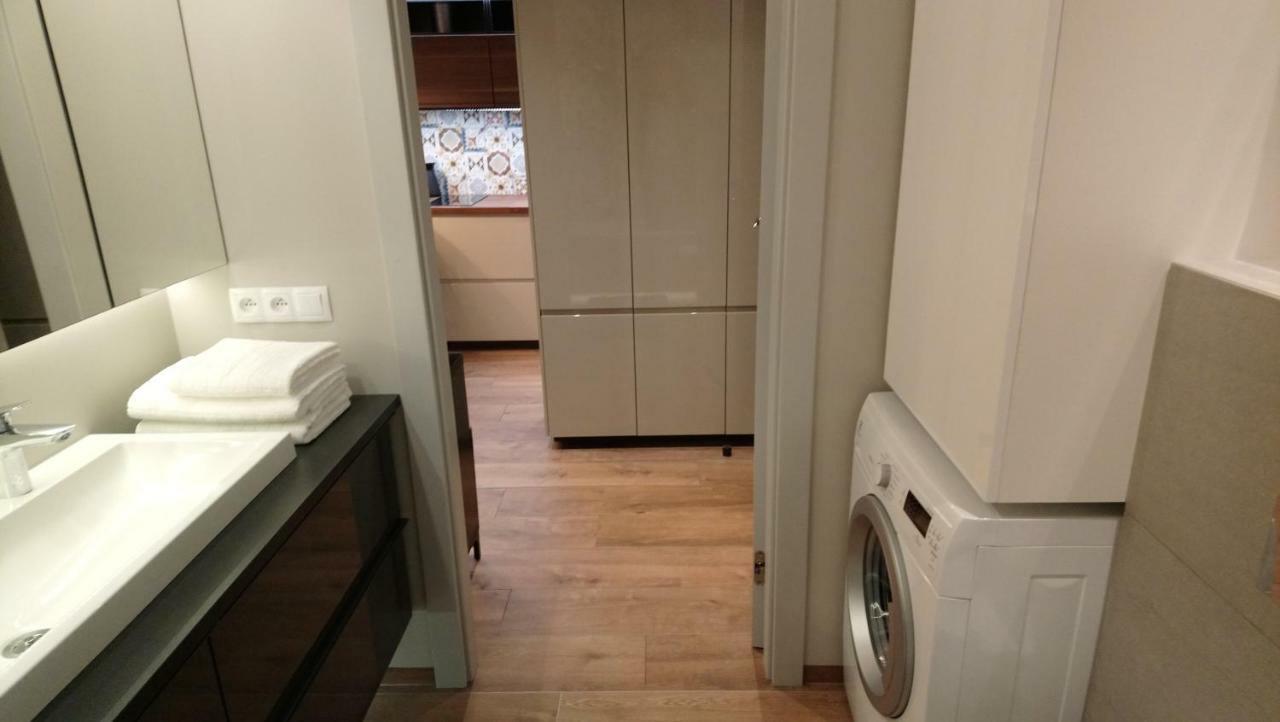 Siedmiogrodzka - Most Handy Location, Aircon&garage Free Apartament Warszawa