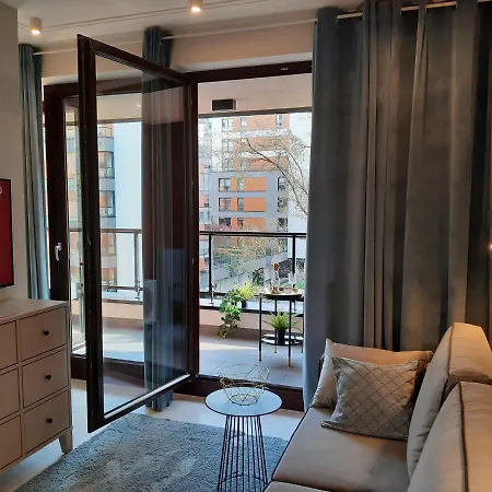 Apartament Siedmiogrodzka - most handy location, aircon&garage free Warszawa Zewnętrze zdjęcie