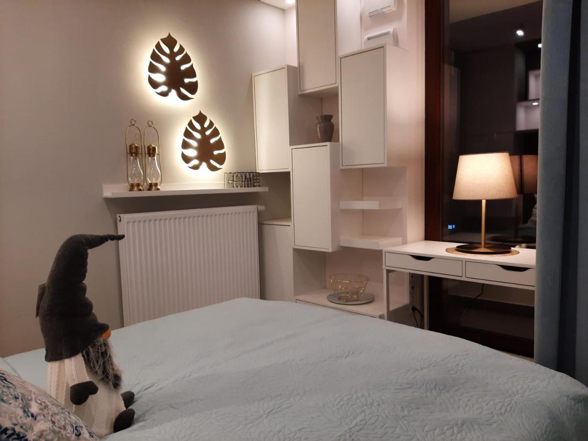 Siedmiogrodzka - Most Handy Location, Aircon & Garage Free * Warsaw